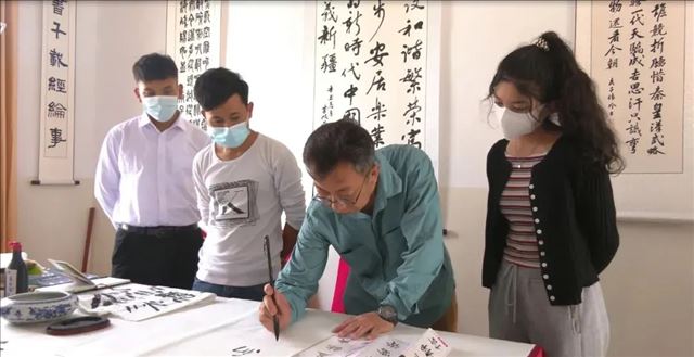 �½����պ����Ļ���ϵ�л�ḻ�������������л����干ͬ����ʶ