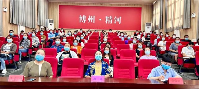 �½������أ����������������������׽콲��Ա��������