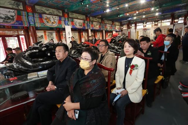 ��ϲӭ��ʮ����ԭ�����ʡ�����ԭ�黭��������չ���ھ���Ļ