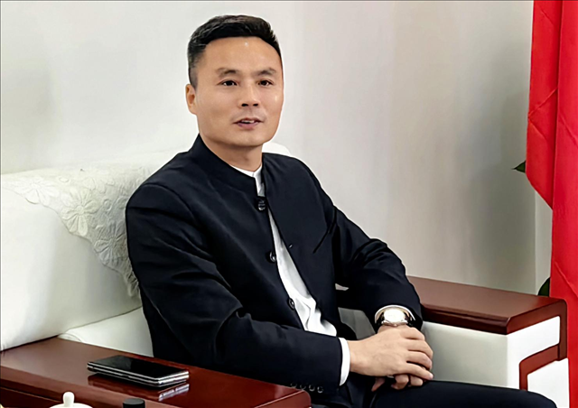 ������������ί�˿��Ļ���չ����ȫ�񽡿����������ں鼯�ŵ���